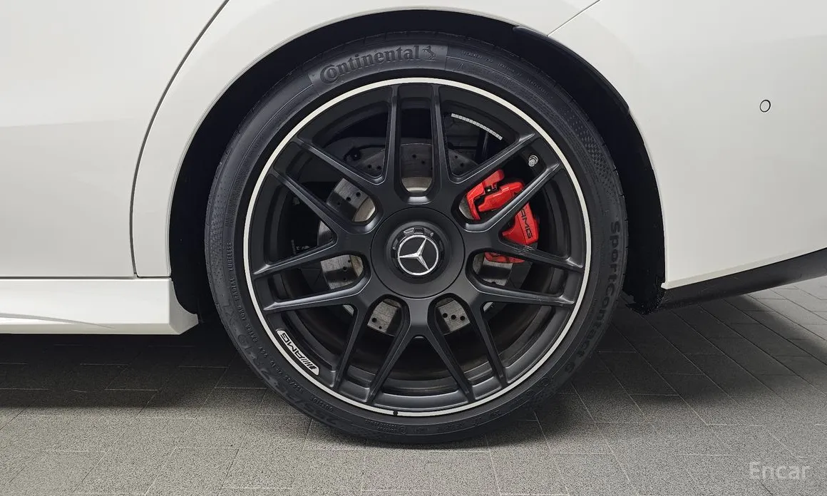 Фото 5 - Mercedes-Benz CLA-Class