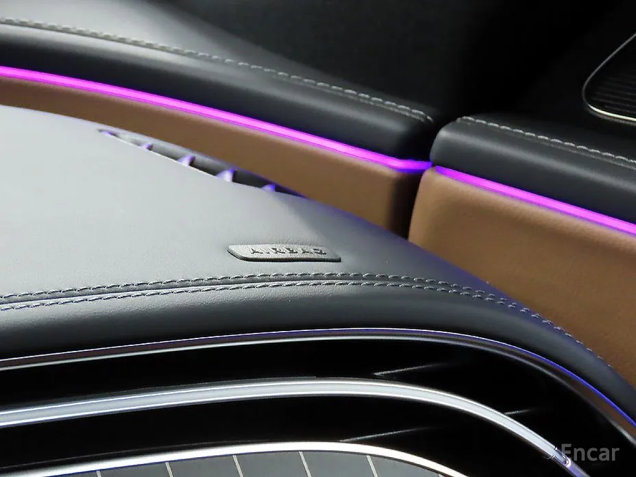 Фото 15 - Mercedes-Benz E-Class