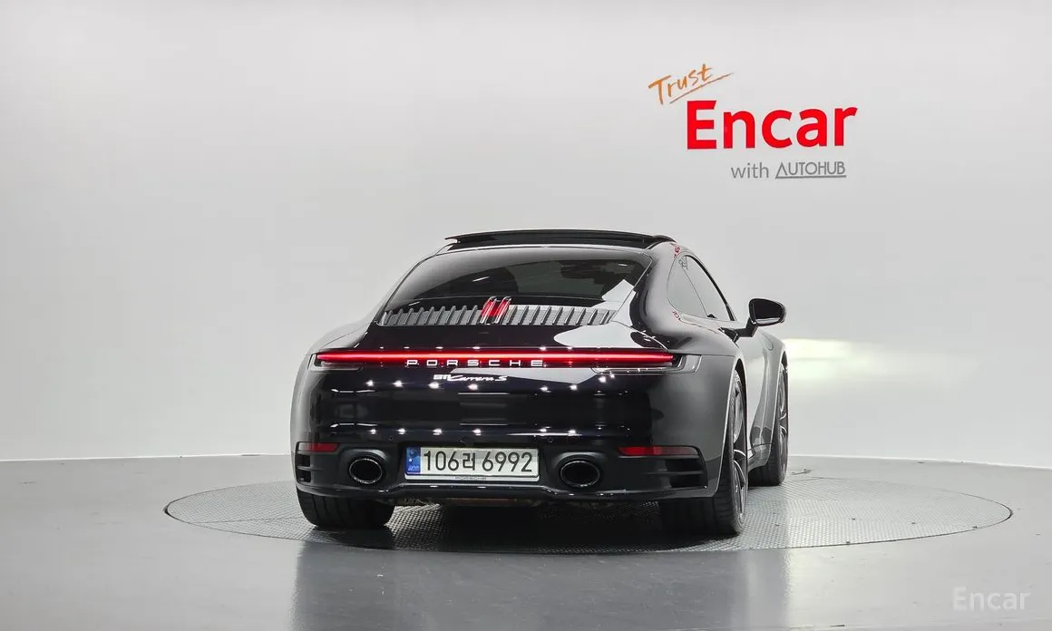 Фото 4 - Porsche 911