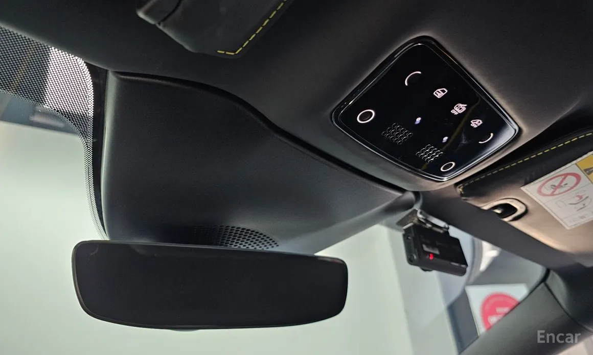 Фото 18 - Ferrari Roma