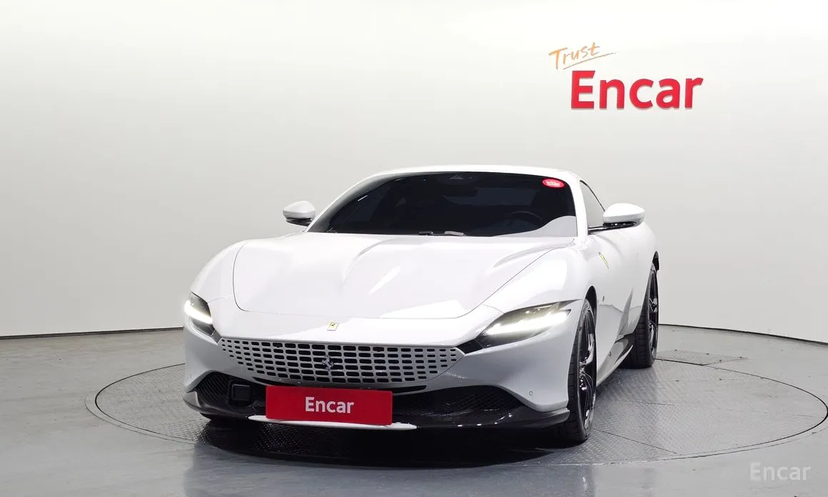 Фото 3 - Ferrari Roma