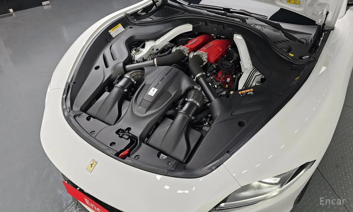 Фото 6 - Ferrari Roma