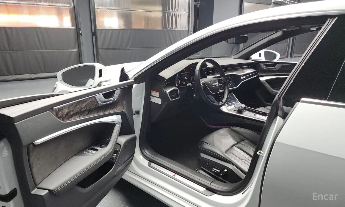 Фото 10 - Audi A7