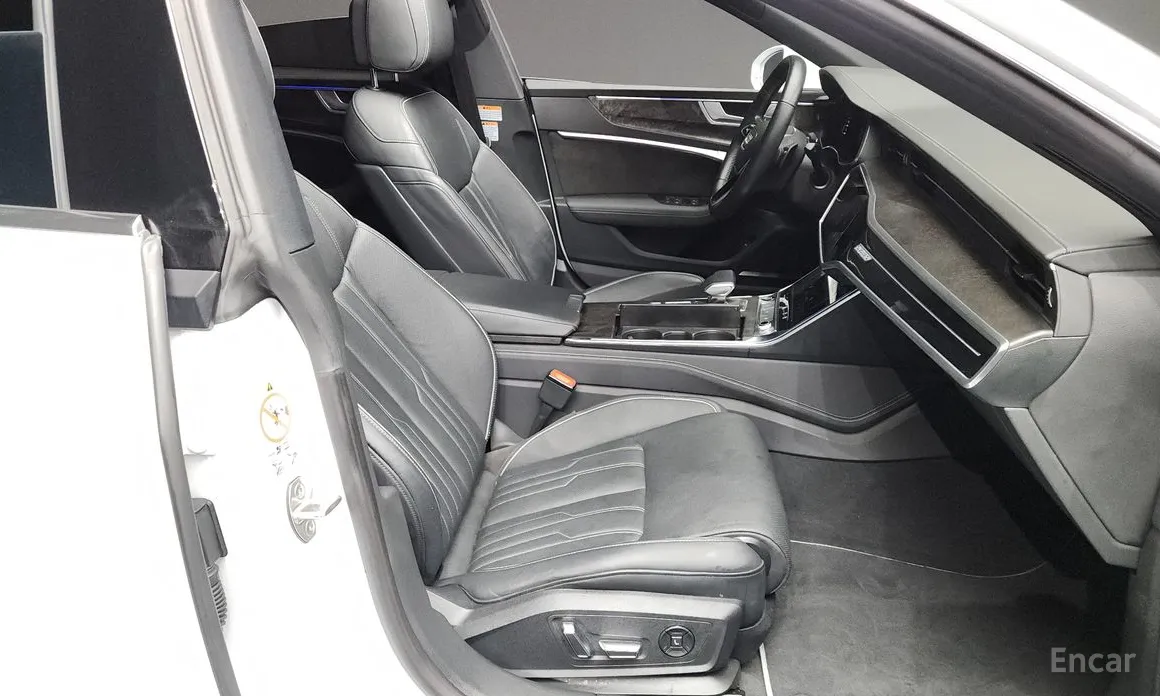 Фото 11 - Audi A7