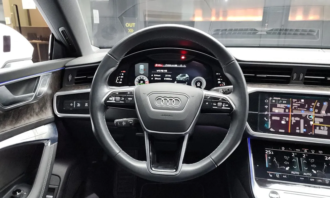 Фото 13 - Audi A7