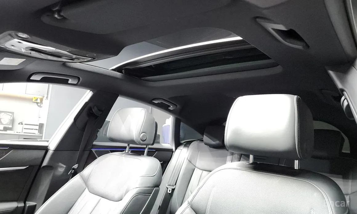 Фото 18 - Audi A7