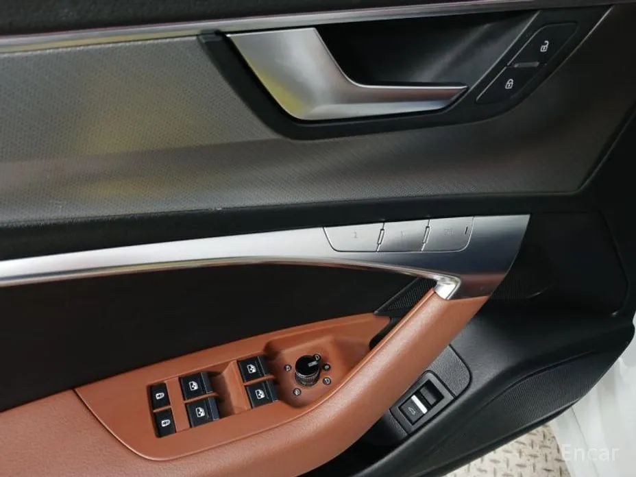 Фото 9 - Audi A6