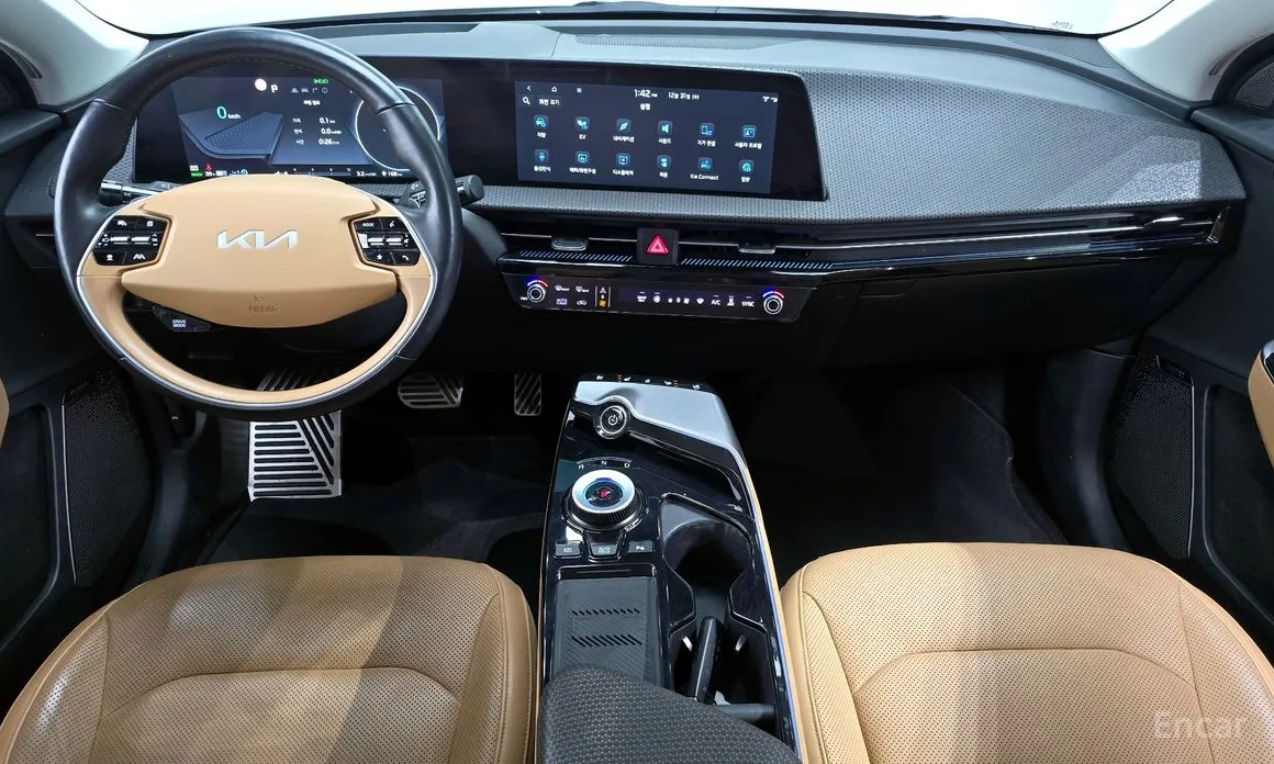 Фото 7 - Kia EV6