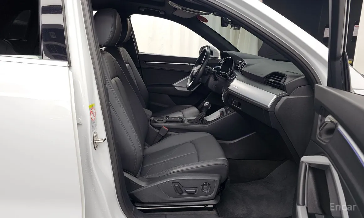 Фото 11 - Audi Q3