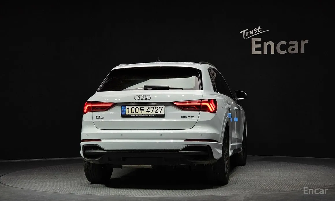 Фото 4 - Audi Q3