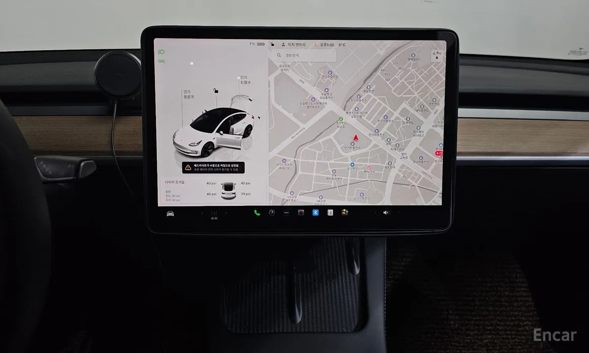 Фото 14 - Tesla Model 3