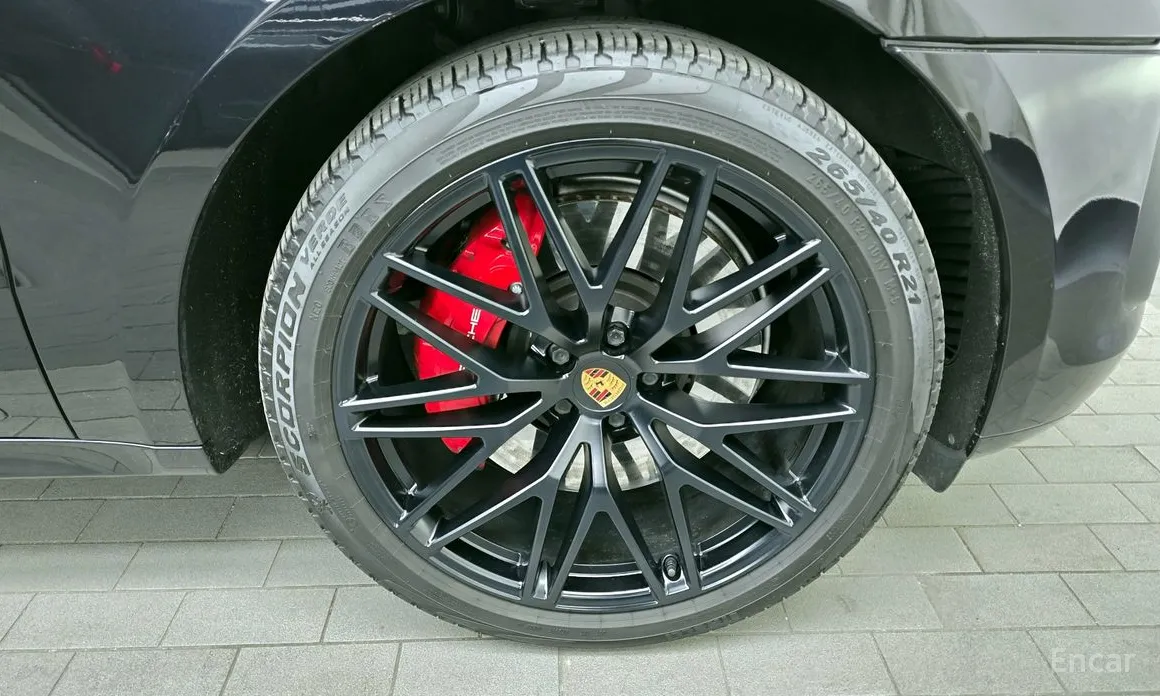 Фото 5 - Porsche Macan