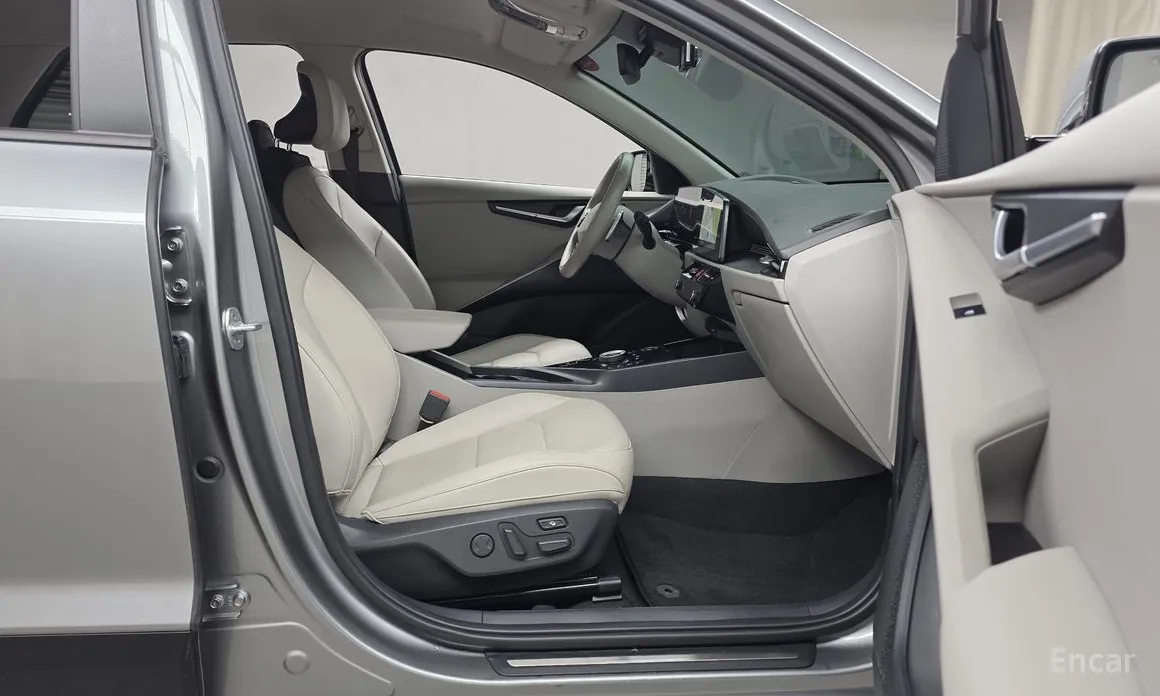 Фото 11 - Kia Niro