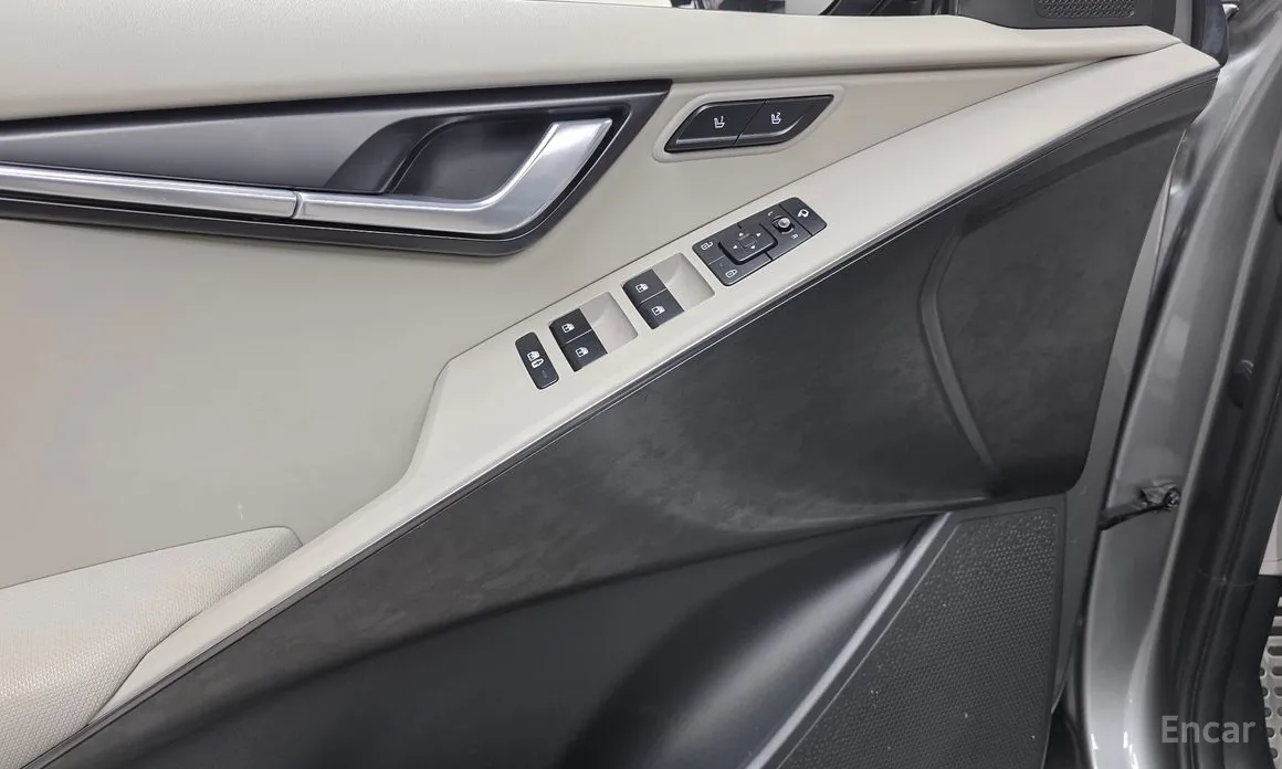 Фото 17 - Kia Niro