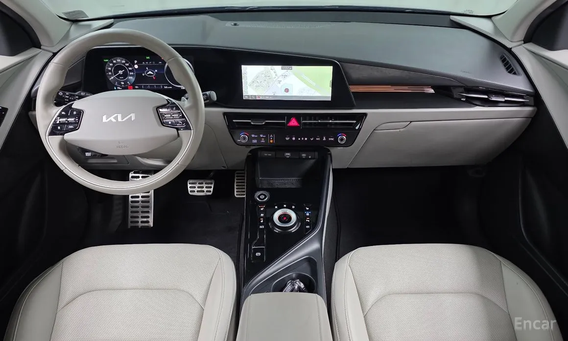 Фото 7 - Kia Niro