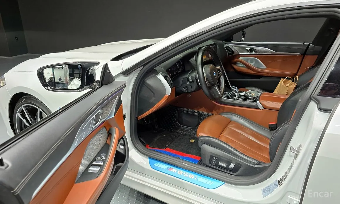 Фото 11 - BMW 8 Series