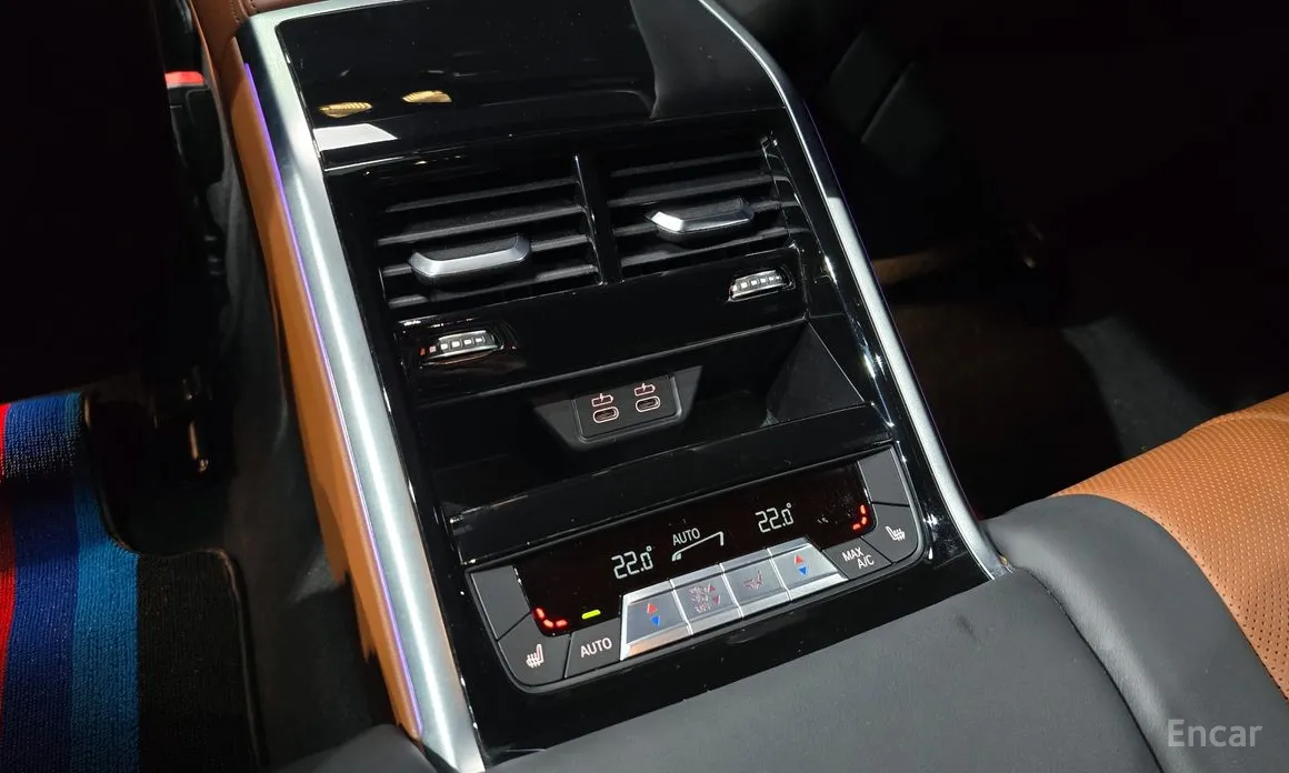 Фото 17 - BMW 8 Series