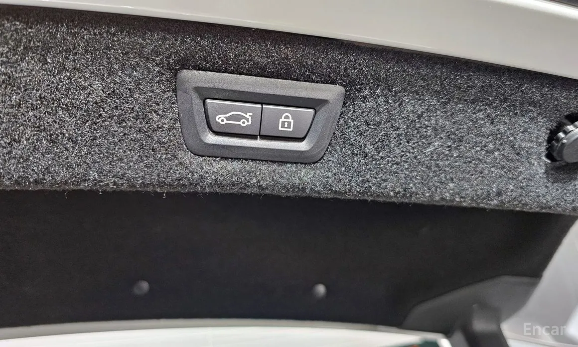 Фото 20 - BMW 8 Series