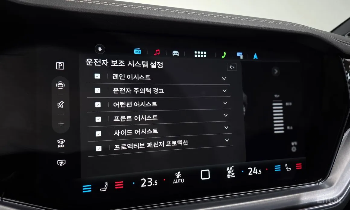 Фото 18 - Volkswagen Touareg