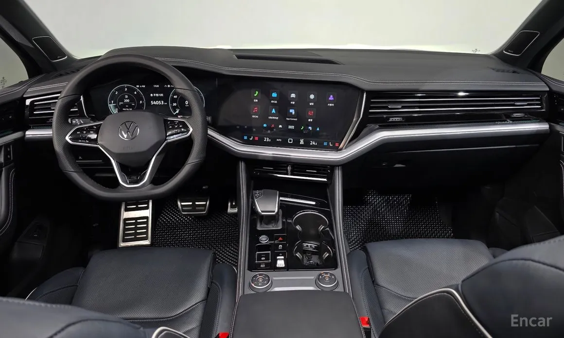 Фото 7 - Volkswagen Touareg