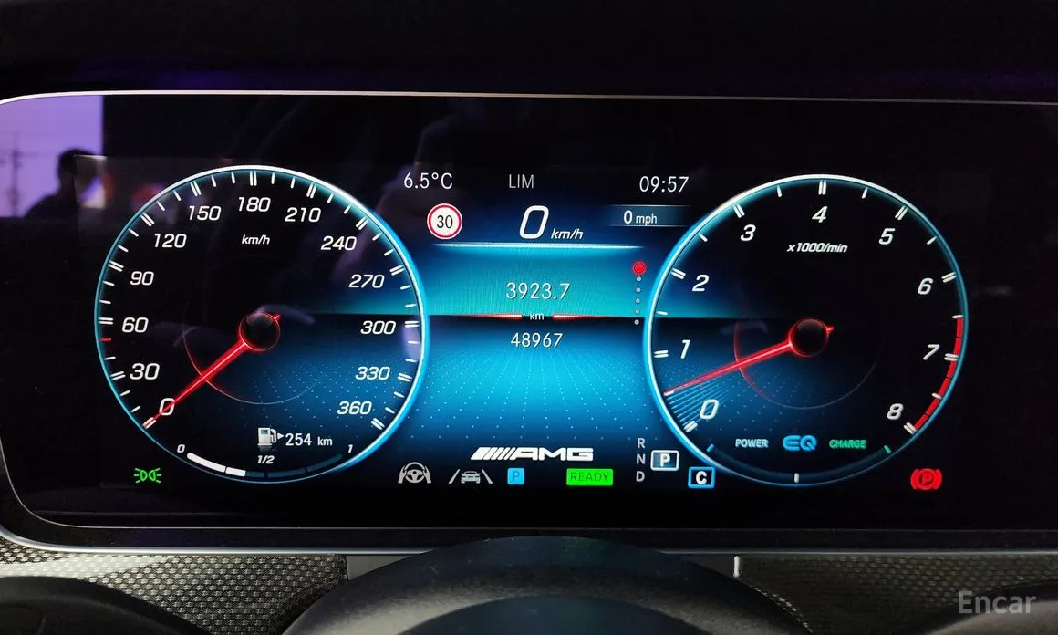 Фото 8 - Mercedes-Benz CLS-Class