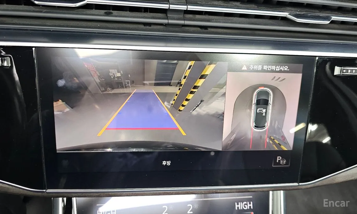 Фото 14 - Audi Q7