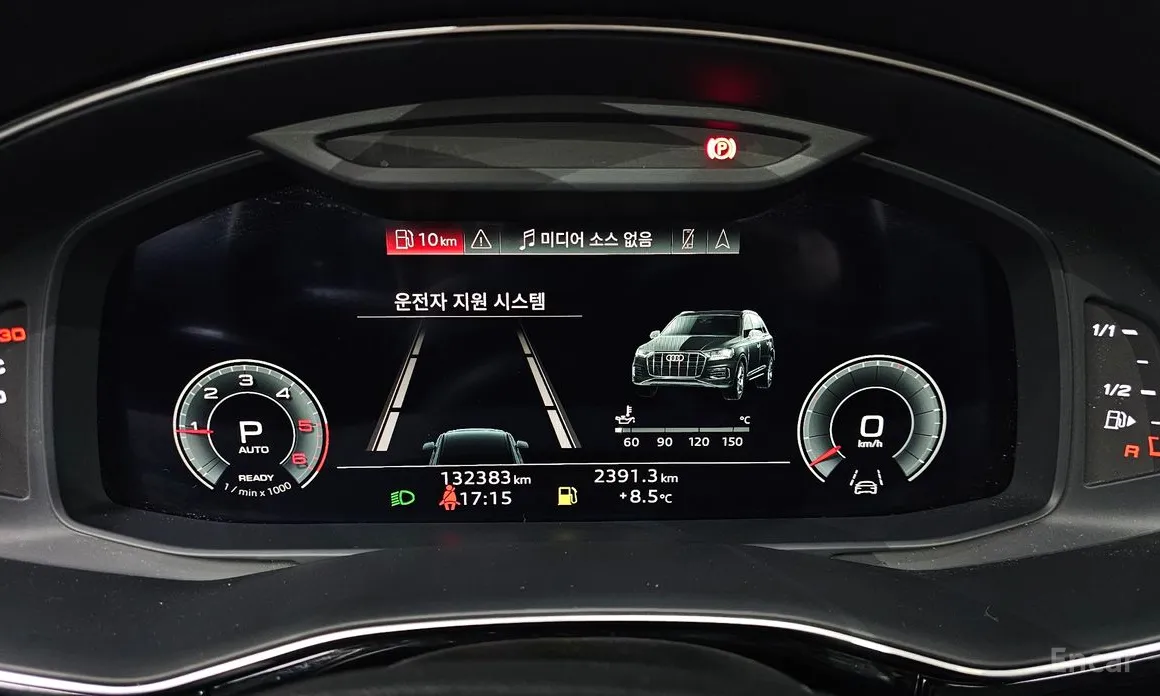 Фото 8 - Audi Q7