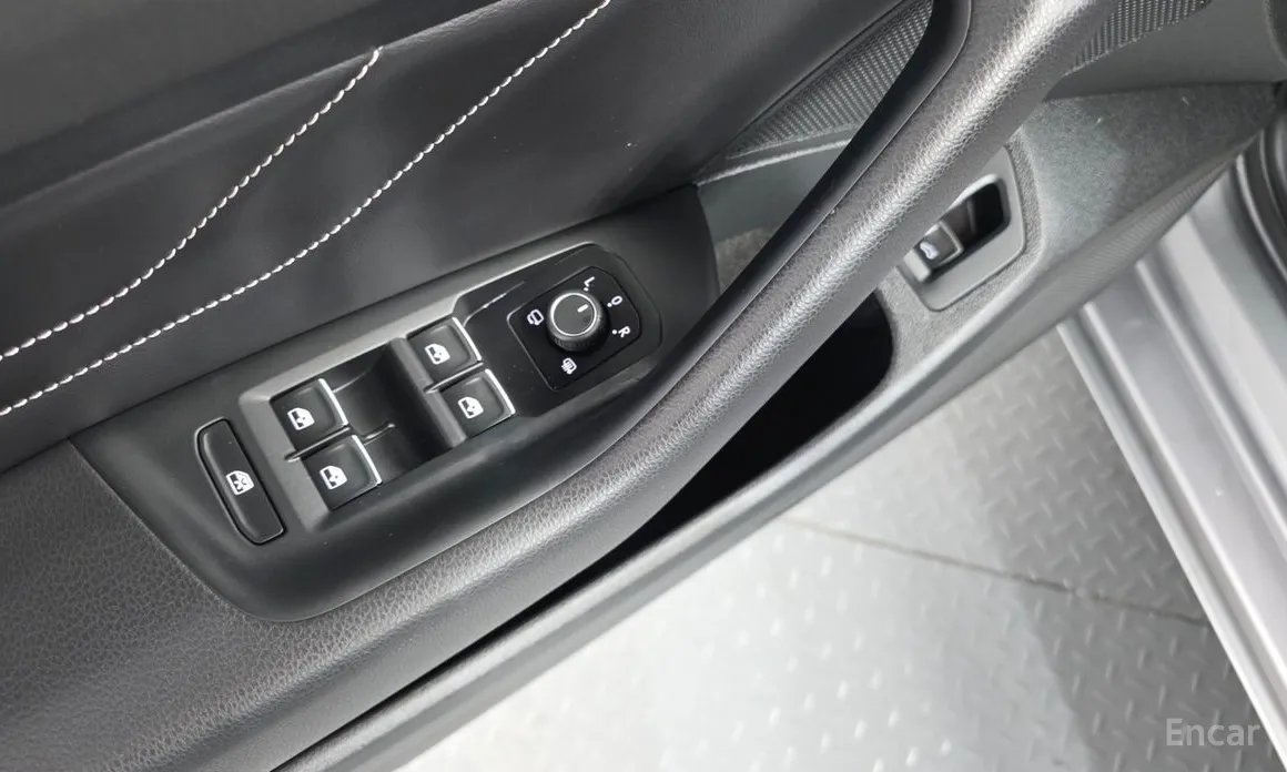 Фото 13 - Volkswagen Passat