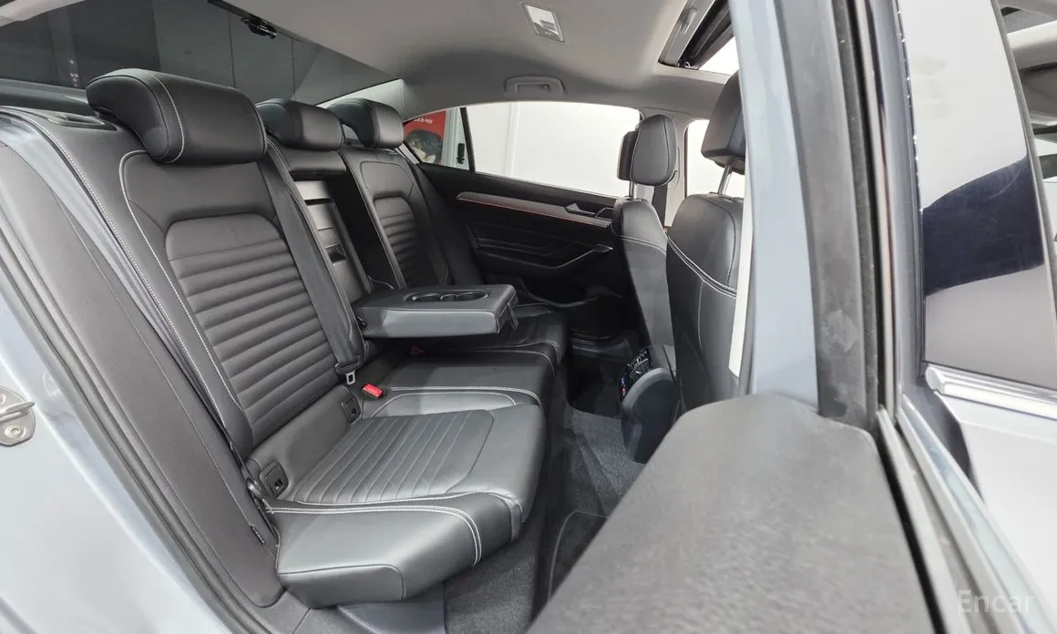 Фото 19 - Volkswagen Passat