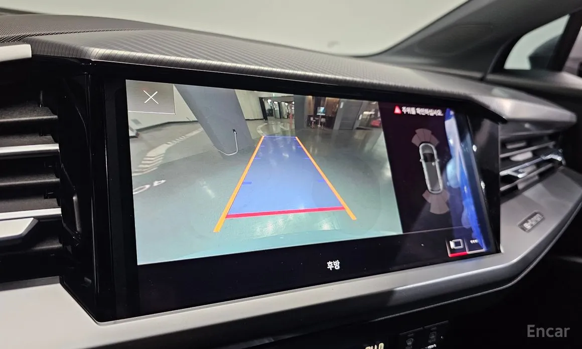 Фото 15 - Audi Q4 e-tron