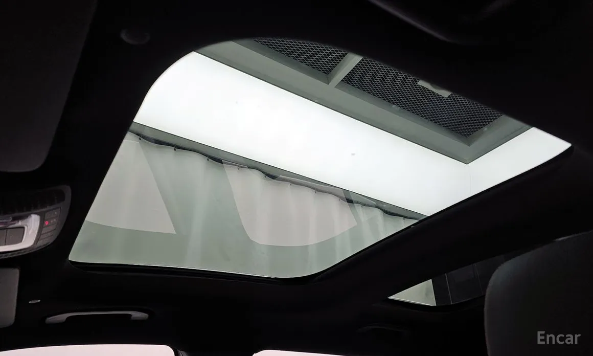 Фото 19 - Mercedes-Benz GLB-Class