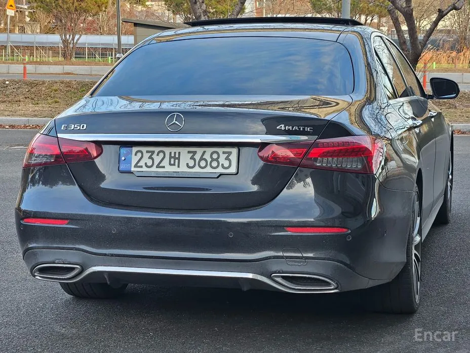Фото 6 - Mercedes-Benz E-Class