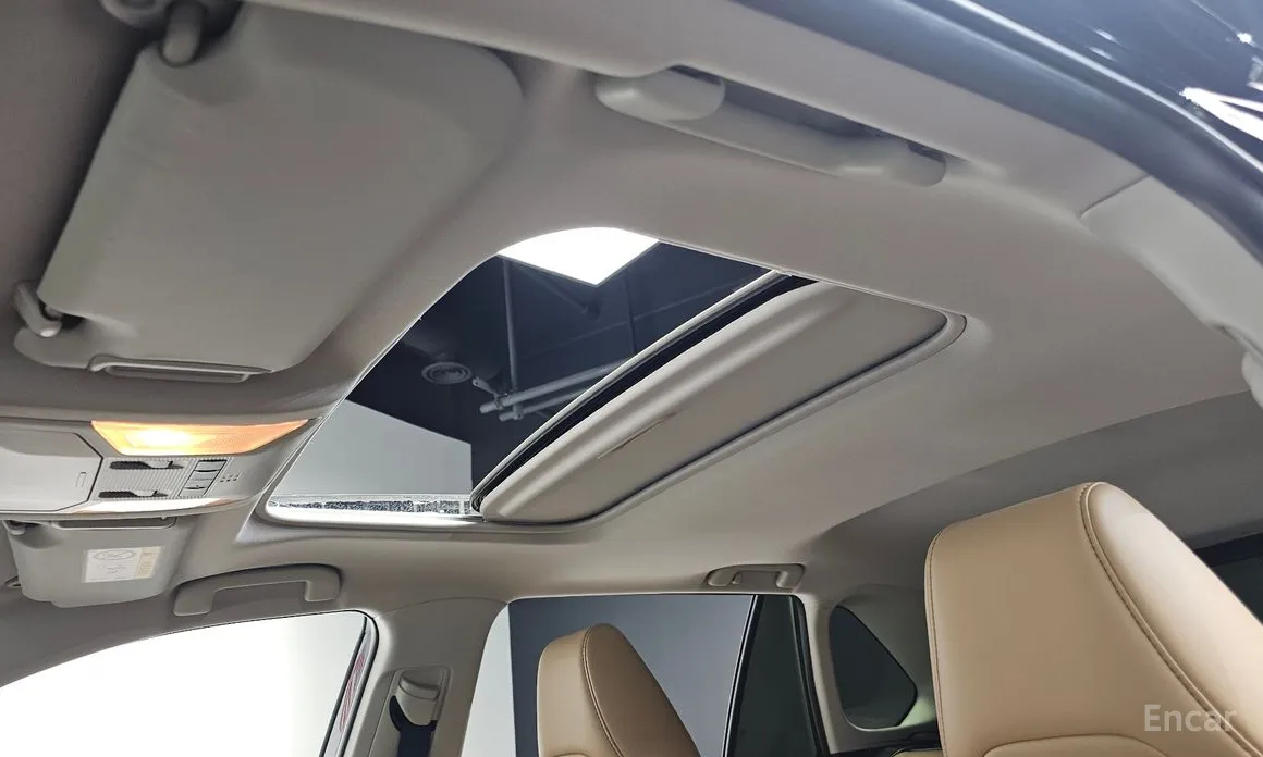 Фото 19 - Toyota RAV4