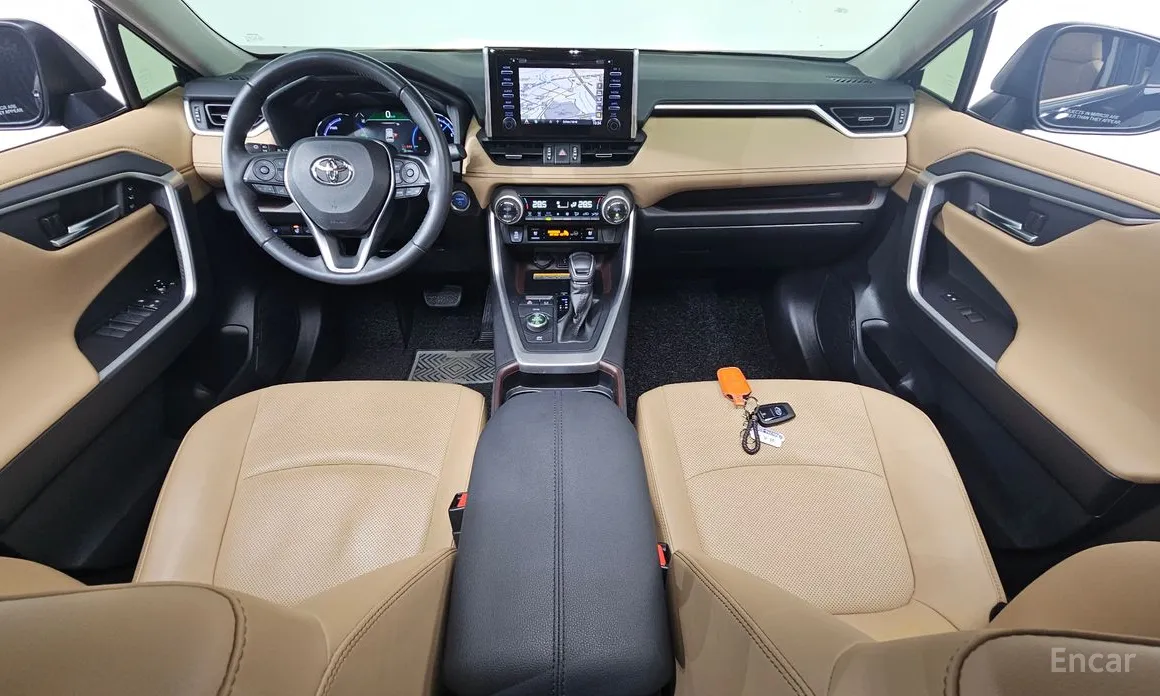 Фото 7 - Toyota RAV4