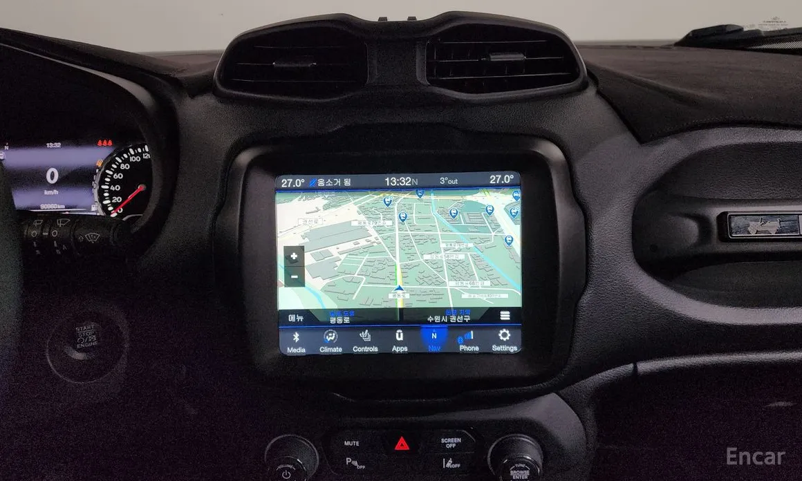 Фото 14 - Jeep Renegade