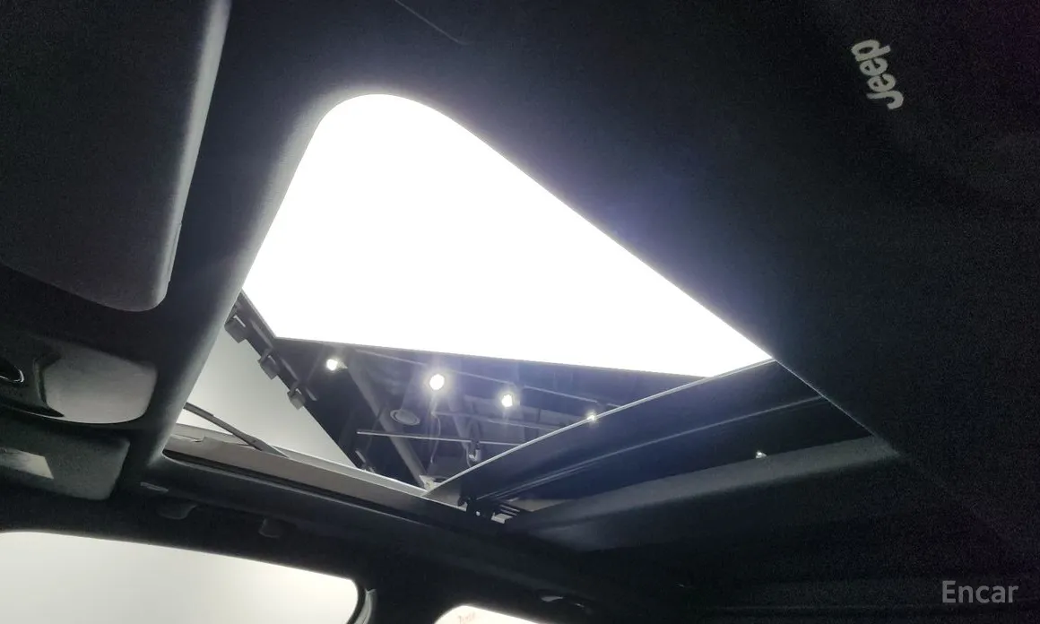 Фото 19 - Jeep Renegade