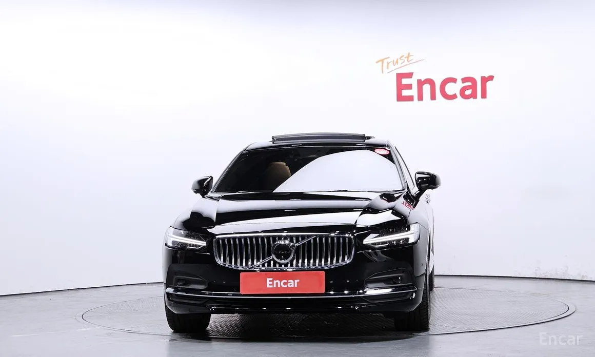 Фото 3 - Volvo S90