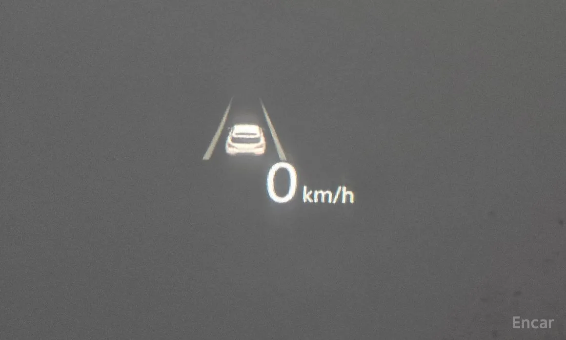 Фото 17 - Genesis G70