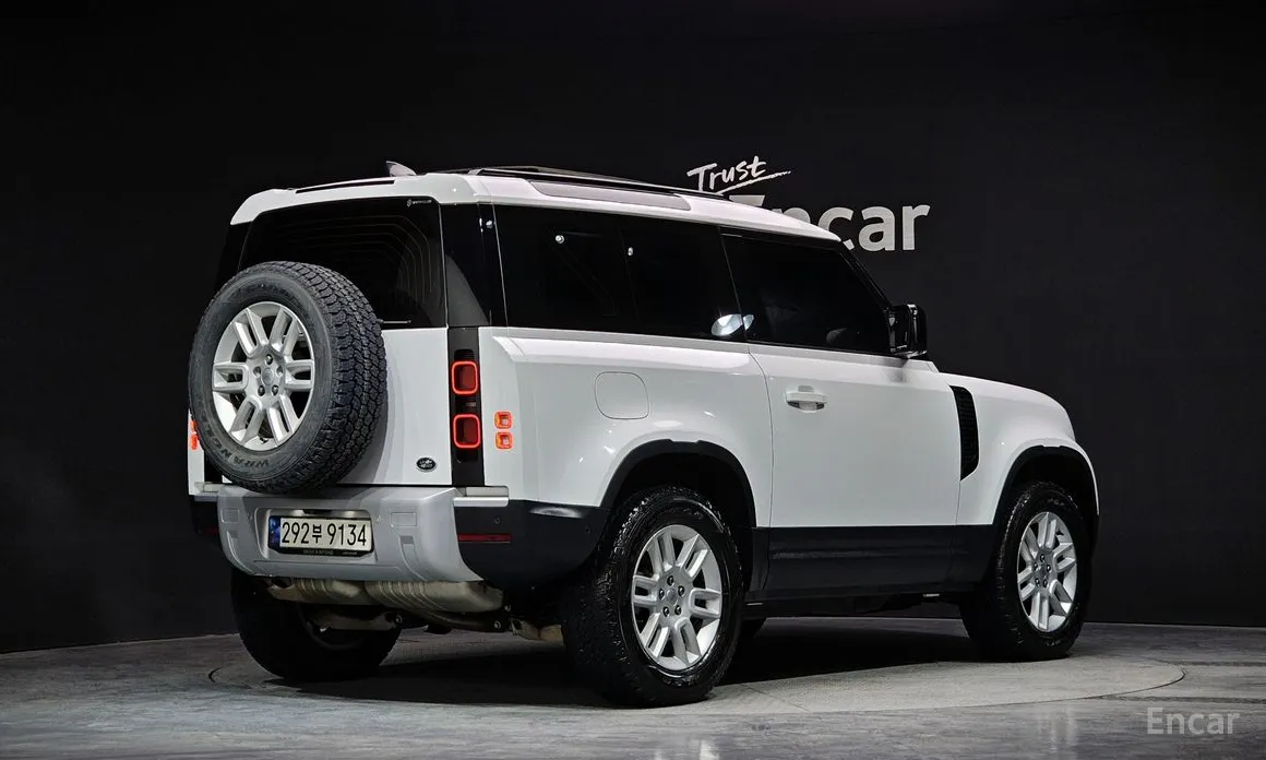 Фото 2 - Land Rover Defender