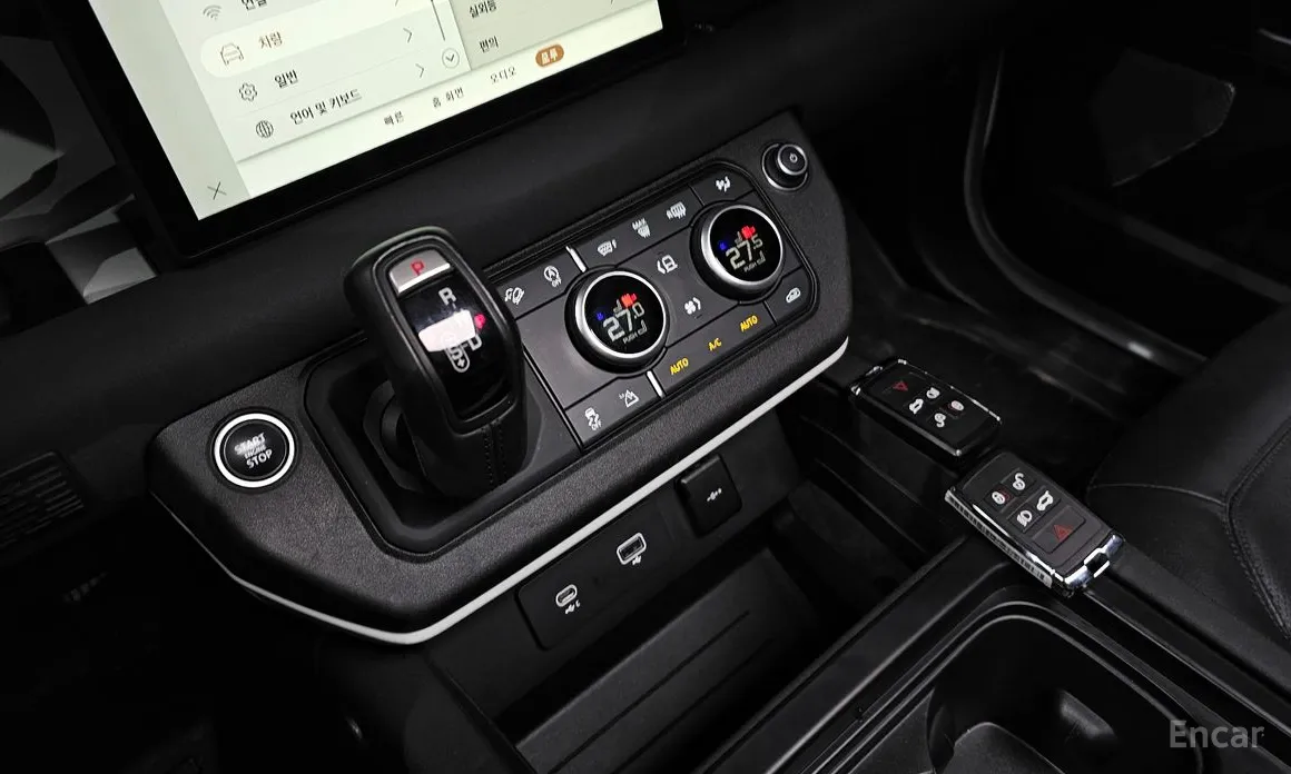 Фото 9 - Land Rover Defender