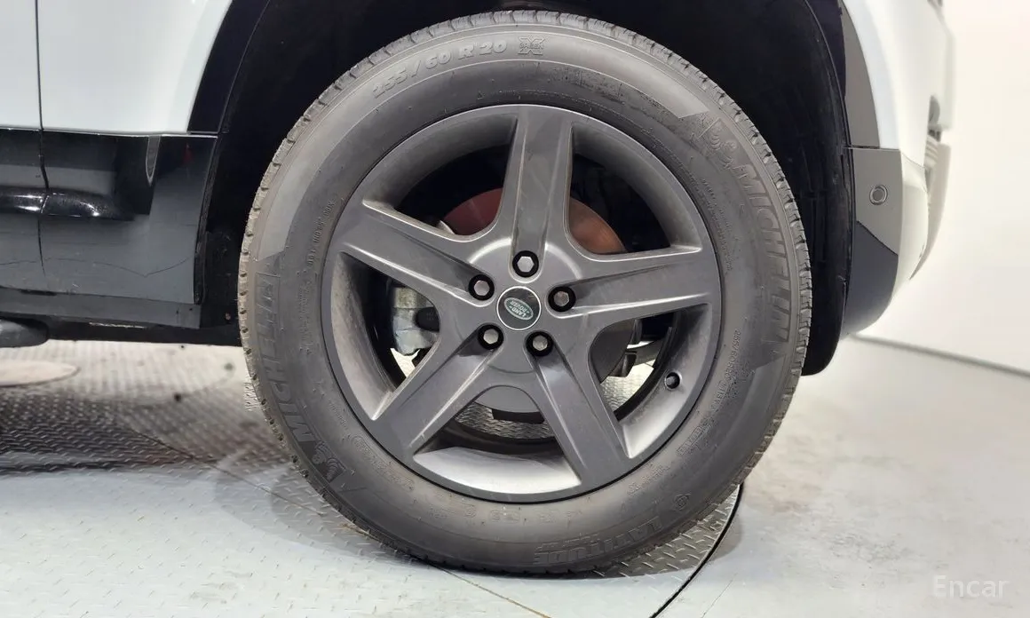 Фото 5 - Land Rover Defender