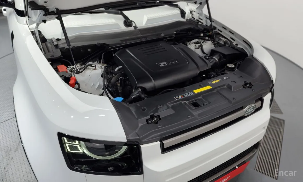 Фото 6 - Land Rover Defender