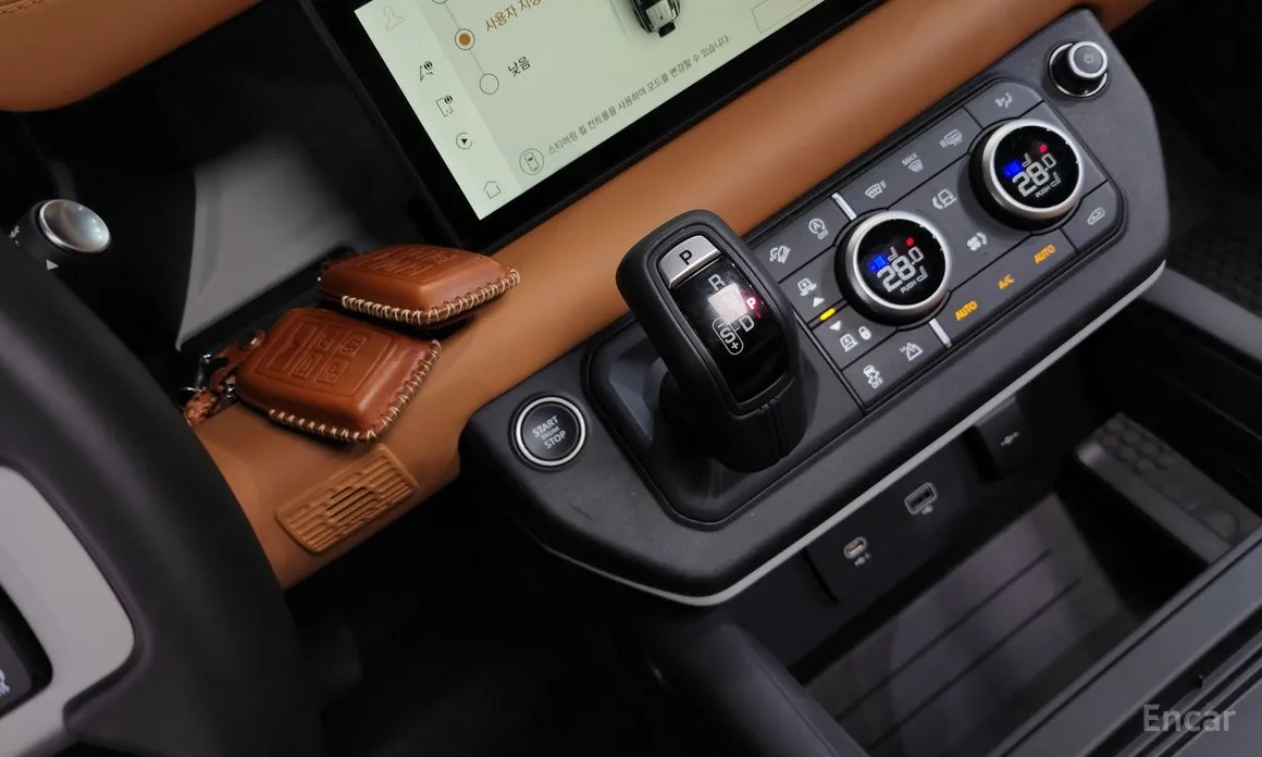 Фото 9 - Land Rover Defender