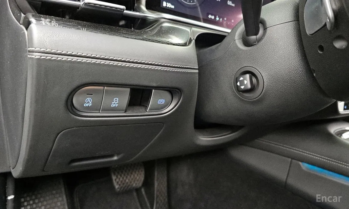 Фото 16 - Genesis G90