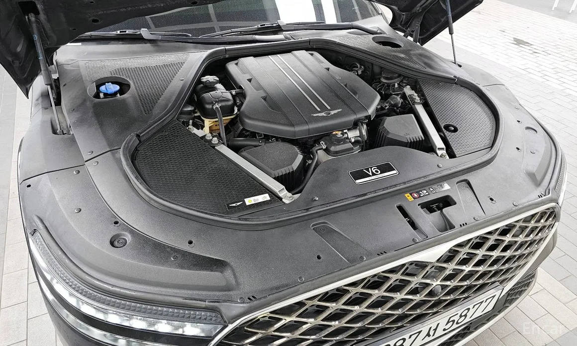 Фото 6 - Genesis G90