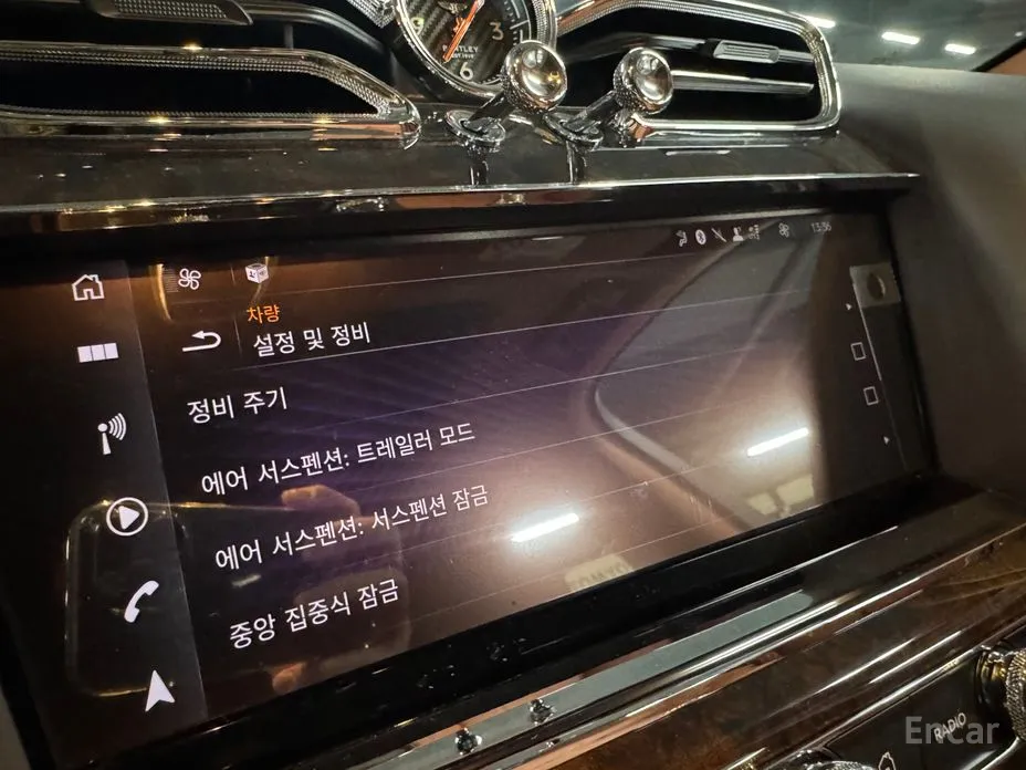 Фото 11 - Bentley Bentayga