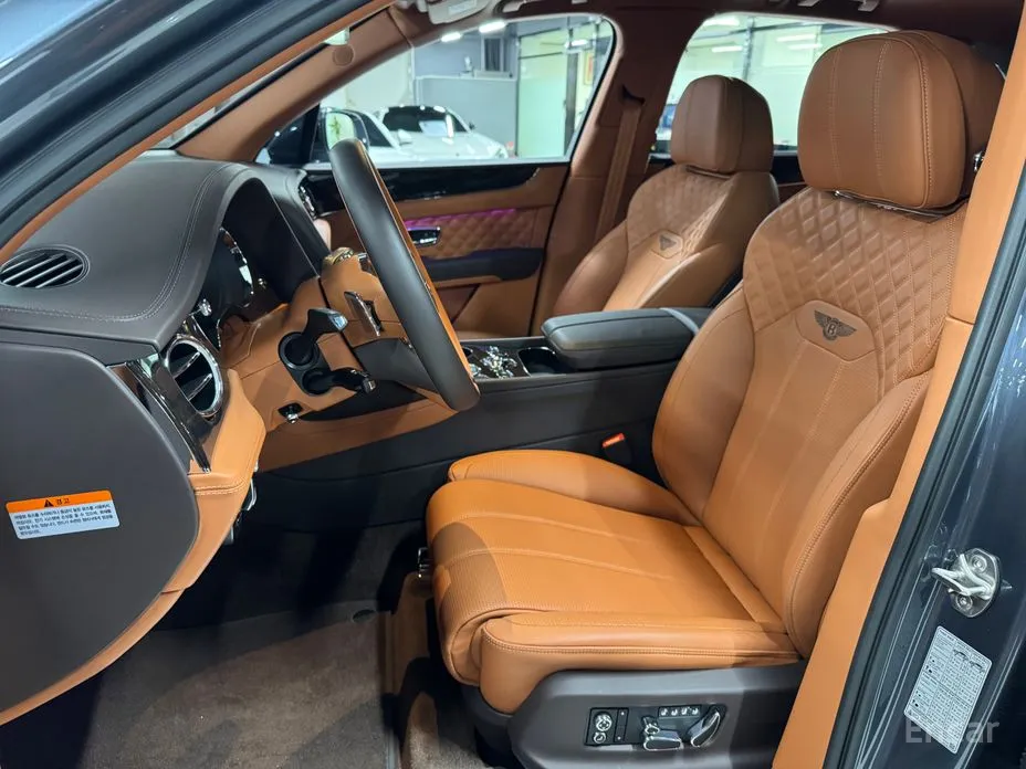 Фото 5 - Bentley Bentayga