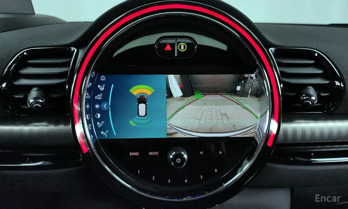 Фото 15 - Mini Clubman