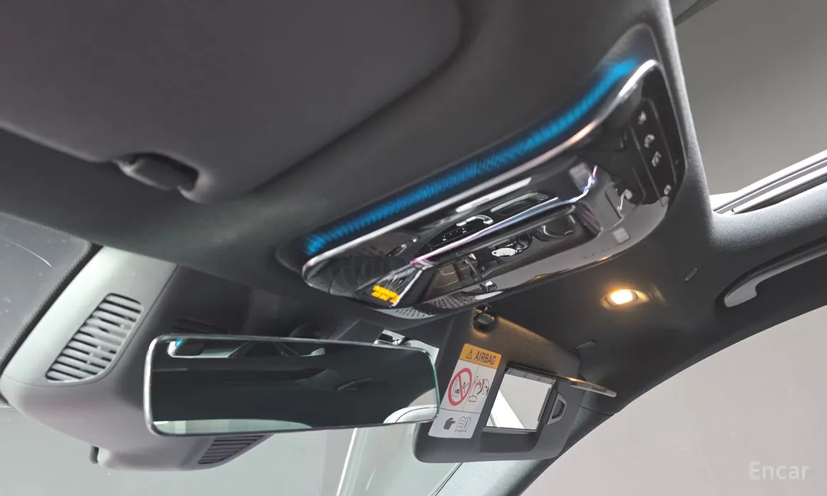 Фото 17 - Mercedes-Benz E-Class