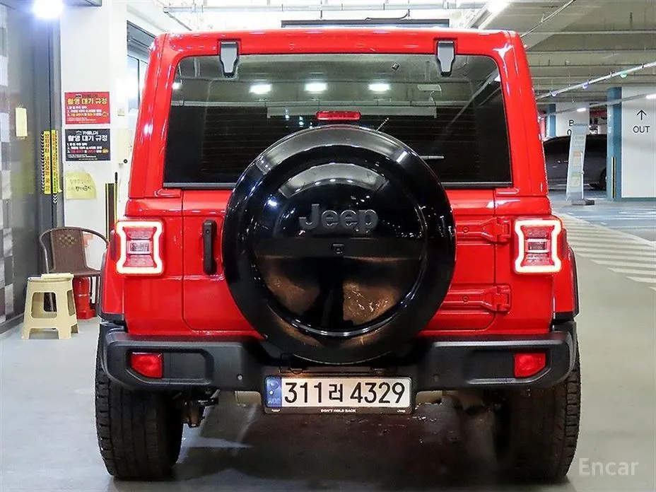 Фото 5 - Jeep Wrangler